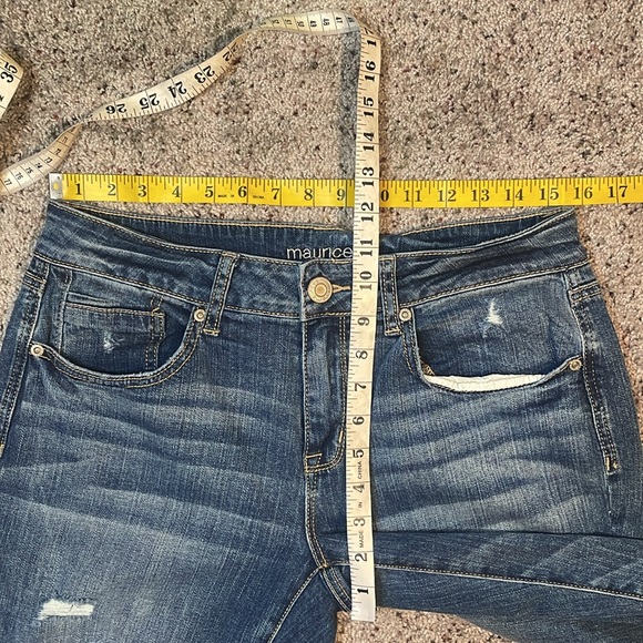 Maurice‎ Ripped Jean Size 9/10 Woman’s - Picture 5 of 6
